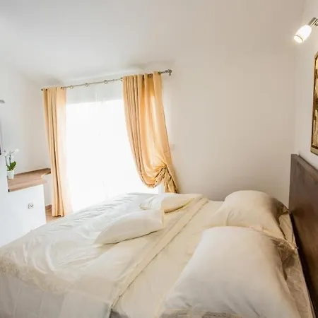Villa Suzy Lux *