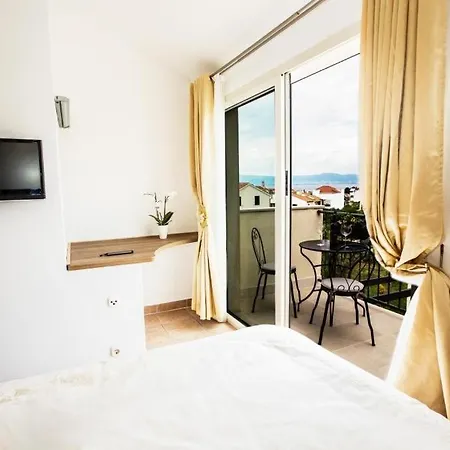 Вилла Villa Suzy Lux *