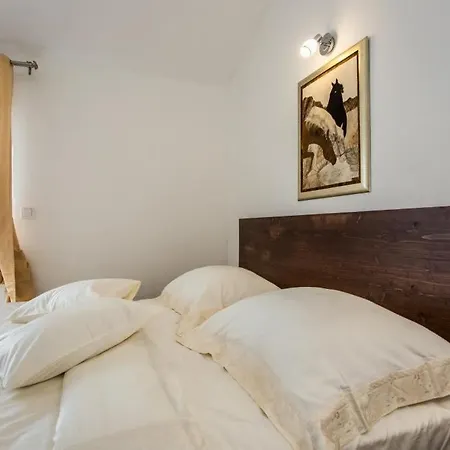 Villa Suzy Lux Vila *